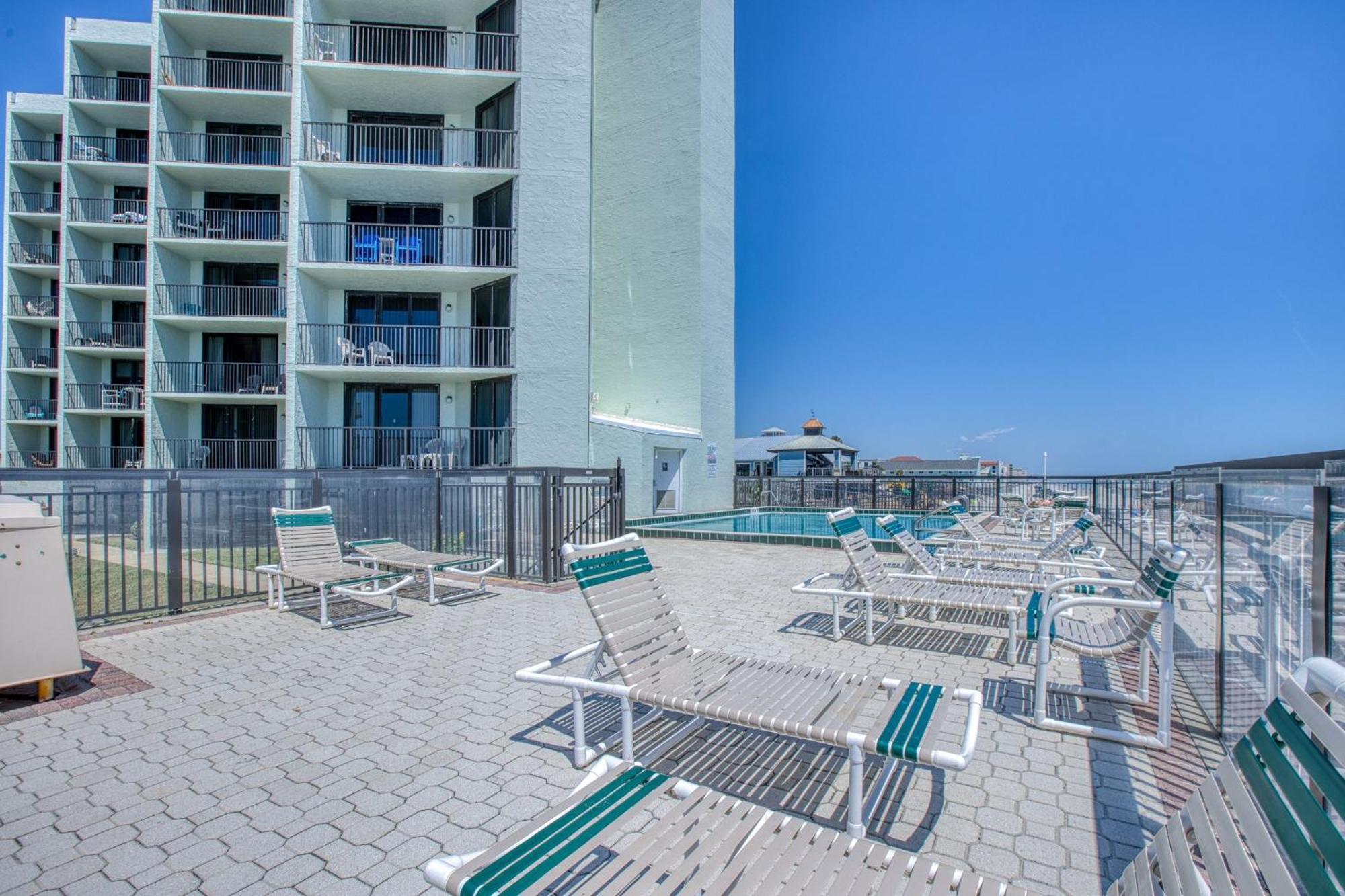 Ocean View With A Beachfront Pool At Ocean Trillium Condo ~ 602 New Smyrna Beach Exterior foto