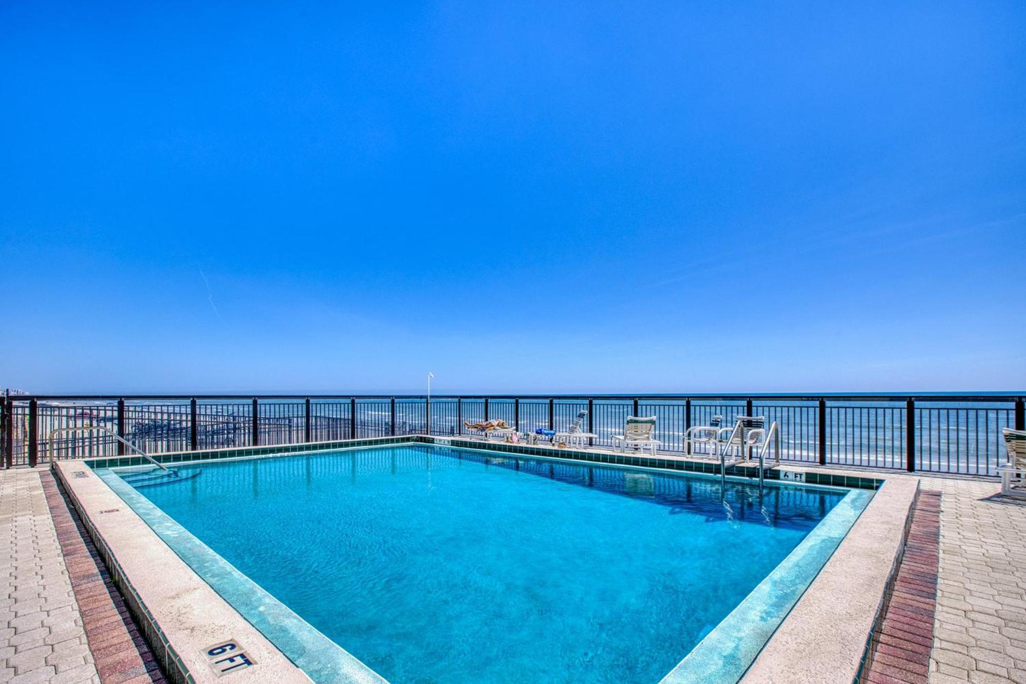 Ocean View With A Beachfront Pool At Ocean Trillium Condo ~ 602 New Smyrna Beach Exterior foto