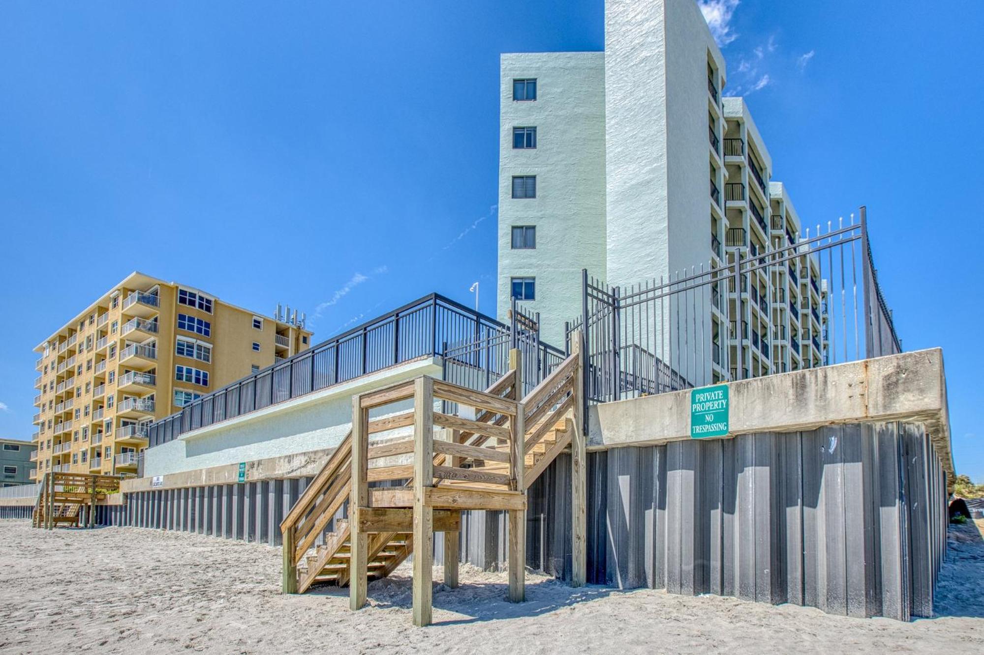 Ocean View With A Beachfront Pool At Ocean Trillium Condo ~ 602 New Smyrna Beach Exterior foto